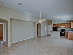 8110 S 48th Ln in Phoenix, AZ - Building Photo - Building Photo
