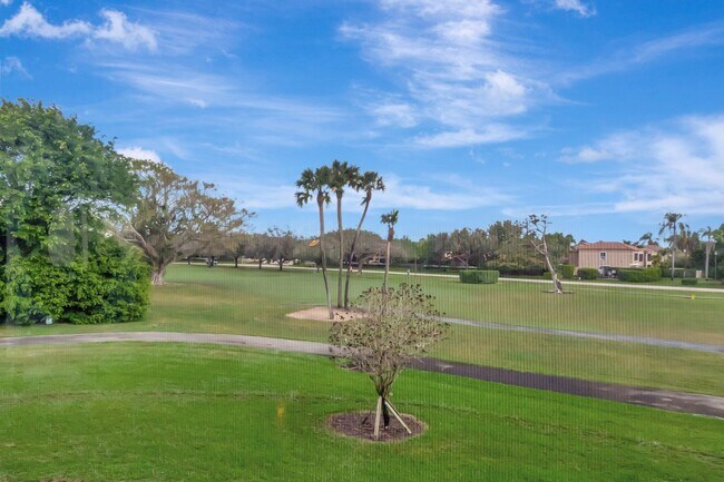 7507 La Paz Blvd in Boca Raton, FL - Building Photo - Building Photo