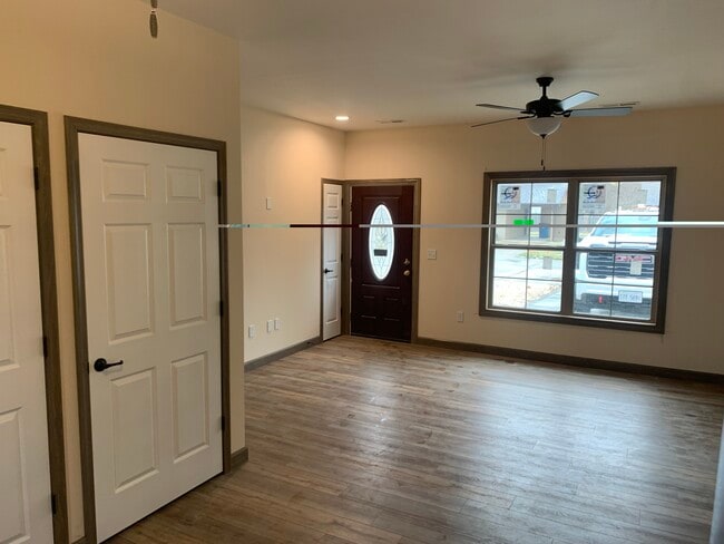 514 Gillham St in Troy, IL - Building Photo - Building Photo