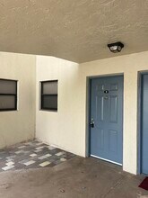 1453 Lake Crystal Dr in West Palm Beach, FL - Building Photo - Building Photo