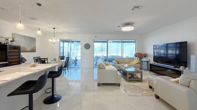 1344 Bristol Oaks Way in Orlando, FL - Building Photo - Building Photo