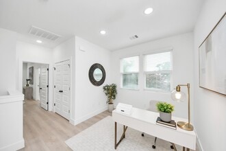 9433 Arledge St in Houston, TX - Building Photo - Building Photo