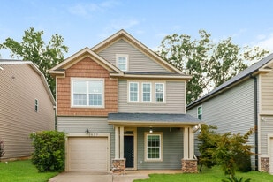 1977 Kenlock Dr in Grovetown, GA - Building Photo