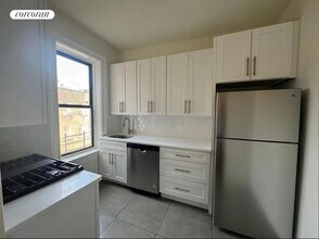 601 Crown St in Brooklyn, NY - Building Photo - Building Photo