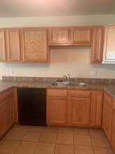 122 Booker Rd in Waynesville, MO - Building Photo - Building Photo