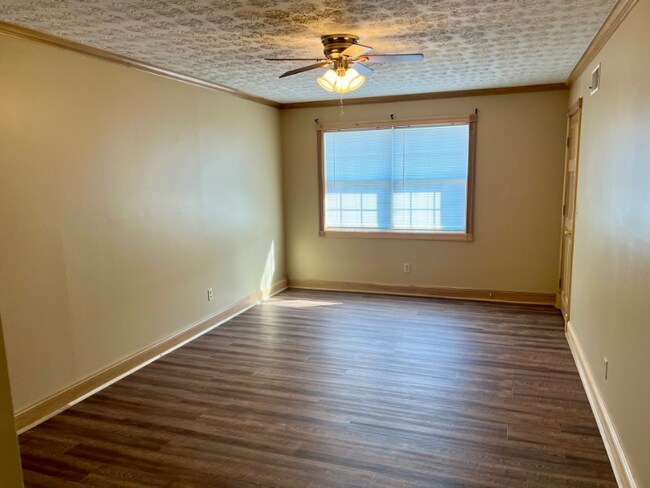 3024 Piedmont Rd, Unit 4 in Huntington, WV - Building Photo - Building Photo