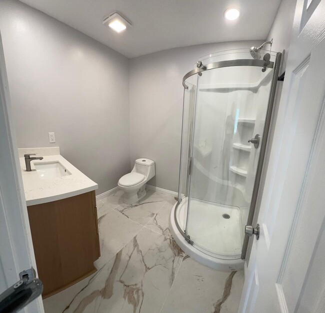 3117 Pearl Dr, Unit #3 in Fullerton, CA - Foto de edificio - Building Photo