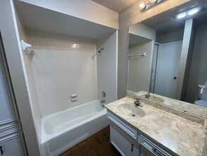 4413 75th Dr in Lubbock, TX - Building Photo - Building Photo