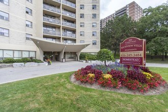 Richview Villa in Toronto, ON - Building Photo - Building Photo