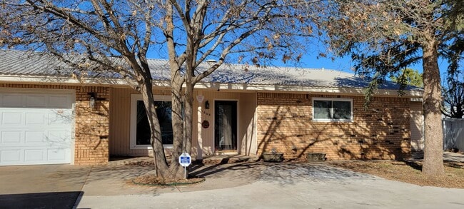 property at 1608 Claremont Terrace
