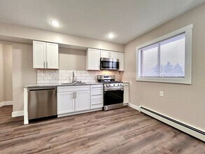 2876 Taft Ave SW in Wyoming, MI - Building Photo - Building Photo