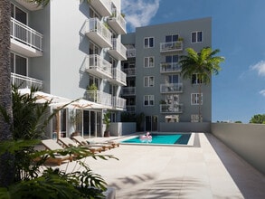 1025 Metro in Hialeah, FL - Building Photo - Building Photo