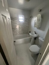 Springwood Apartments in Asbury Park, NJ - Foto de edificio - Building Photo