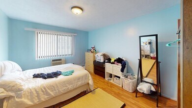 35 Glencoe St in Boston, MA - Building Photo - Building Photo