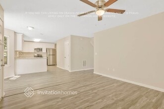 3081 Stonebridge Creek Dr in Lithonia, GA - Foto de edificio - Building Photo