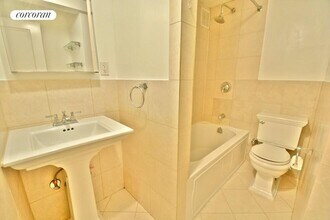 99 Lafayette Ave in Brooklyn, NY - Building Photo - Building Photo