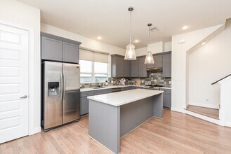 2703 Eado Edge Ct in Houston, TX - Building Photo - Building Photo