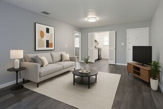 10605 N 56th St in Tampa, FL - Building Photo - Building Photo