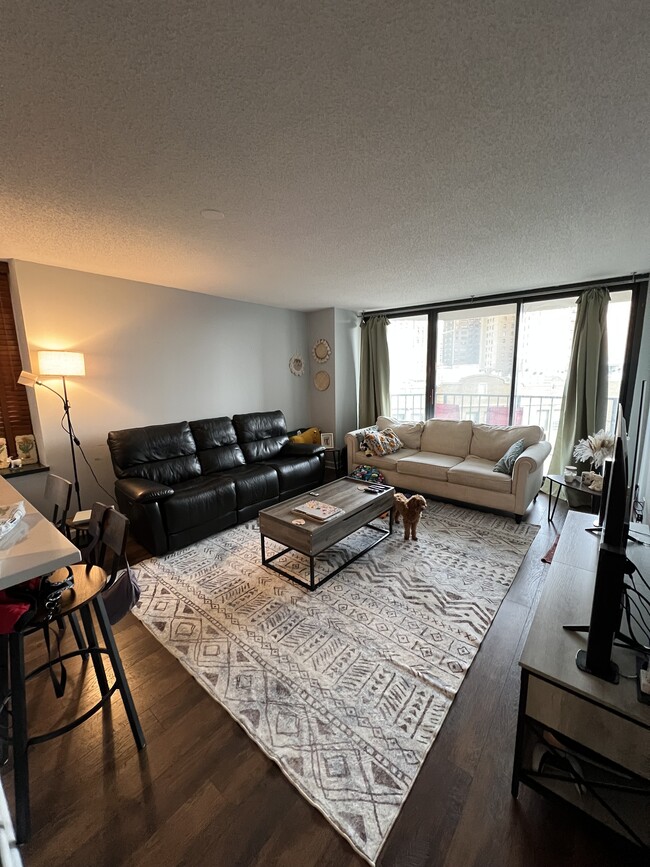 property at 3660 N Lake Shore Dr