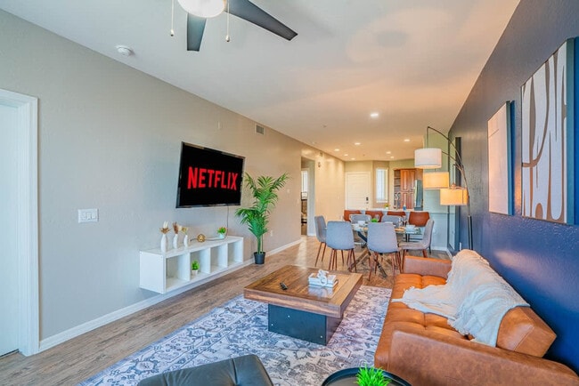 1275 E University Dr in Tempe, AZ - Building Photo - Building Photo