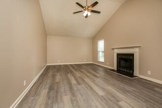 3264 Towne Village Rd in Nashville, TN - Building Photo - Building Photo