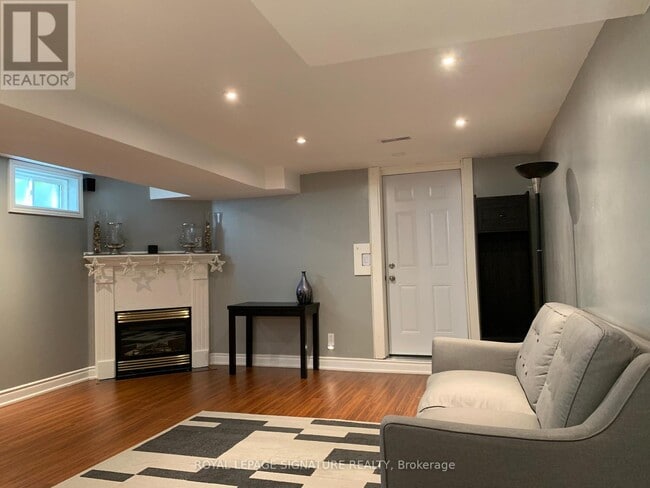 property at 7122 Para Pl