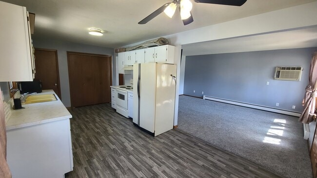 1610 16th St S, Unit 1 in Fargo, ND - Foto de edificio - Building Photo