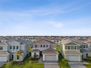 14965 RedCove Pl in Westlake, FL - Foto de edificio - Building Photo