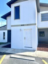 1920 Como St in Port Charlotte, FL - Building Photo - Building Photo