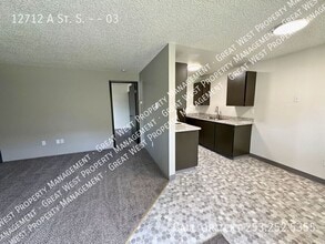 12712 A St S in Parkland, WA - Building Photo - Building Photo