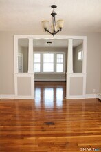 152 Lyons St in New Britain, CT - Building Photo - Building Photo