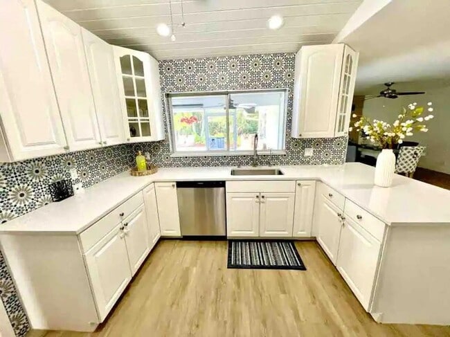 property at 1887 Finn Hill Dr