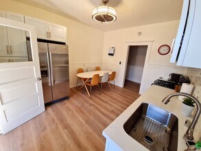 135 E Reed St, Unit 135 in San Jose, CA - Building Photo - Building Photo