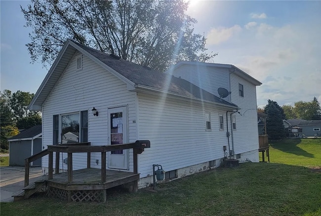 property at 1950 Metz Ave