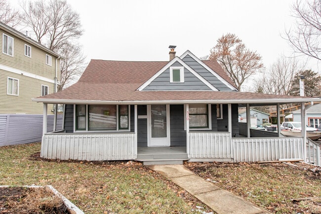 510 Forest Glen Dr in Round Lake Park, IL - Building Photo - Building Photo