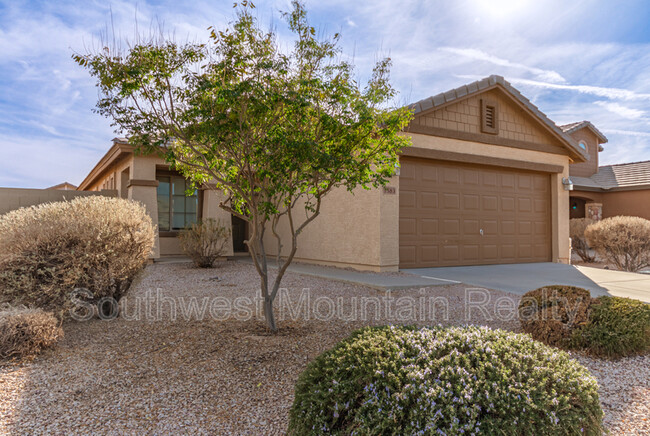 1583 W Quick Draw Way in San Tan Valley, AZ - Building Photo - Building Photo