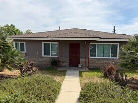 7049 Mohawk St in San Diego, CA - Building Photo
