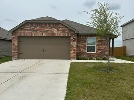 18300 Speculator Ln in Elgin, TX - Building Photo