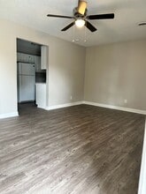 216 Colonial Heights Rd, Unit #15 in Kingsport, TN - Foto de edificio - Building Photo