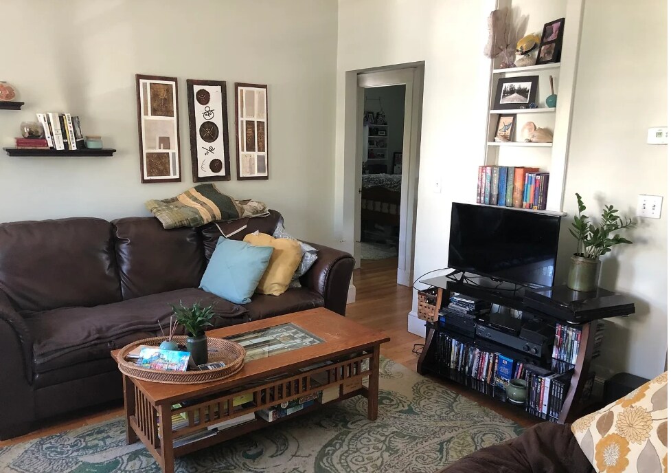35 Princeton St, Unit 3 in Somerville, MA - Building Photo