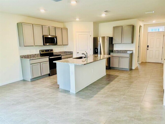 17826 Canopy Pl in Bradenton, FL - Building Photo - Building Photo