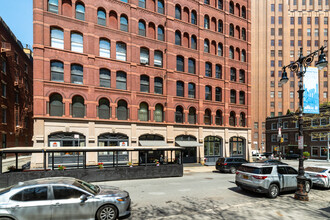 51-53 Hudson St in New York, NY - Building Photo - Building Photo