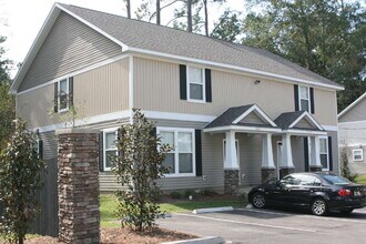 1522 High Rd in Tallahassee, FL - Building Photo - Building Photo