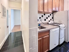 26 Chiswick Rd, Unit #1 in Boston, MA - Building Photo - Building Photo