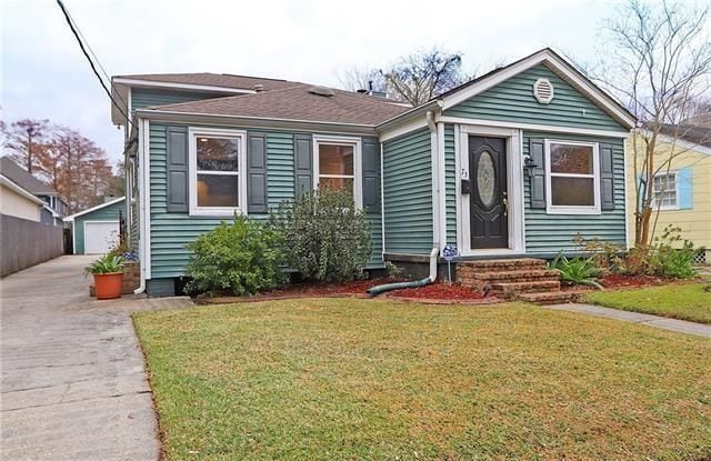 property at 75 Oaklawn Dr