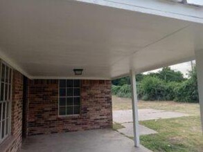 746 Gail Dr in Weatherford, TX - Building Photo - Building Photo