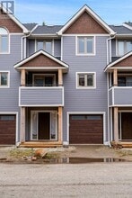 25 Starboard Rd in Collingwood, ON - Building Photo - Building Photo