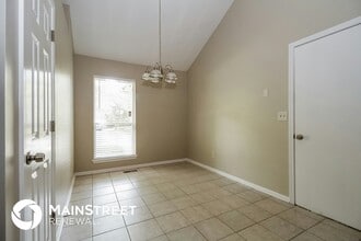 516 Church Ln in Louisville, KY - Foto de edificio - Building Photo