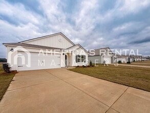 11623 McCord Ln in Moundville, AL - Building Photo - Building Photo