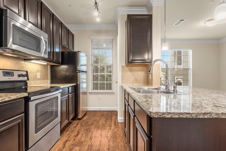 29980 FM2978, Unit A7 in Magnolia, TX - Building Photo